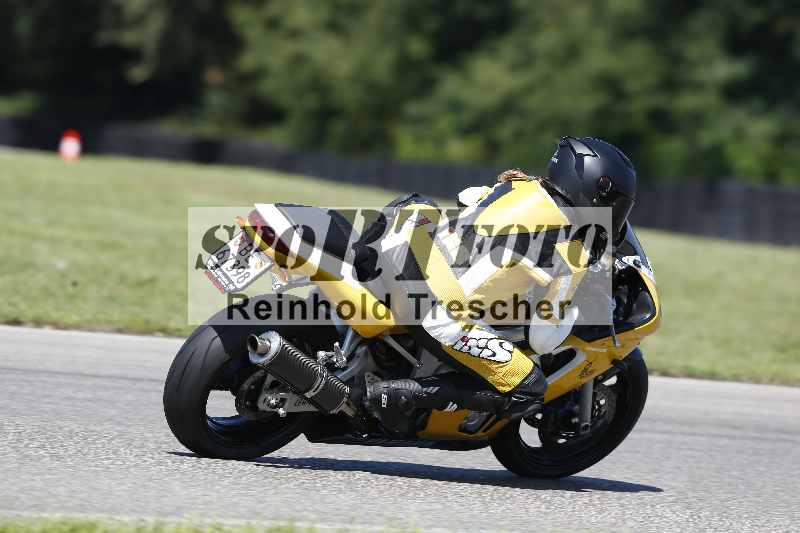 Archiv-2025/42 07.08.2025 Peter Studer Girls Day ADR/Gruppe pink/5